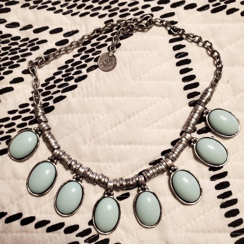 Statement necklace in manmade turquoise